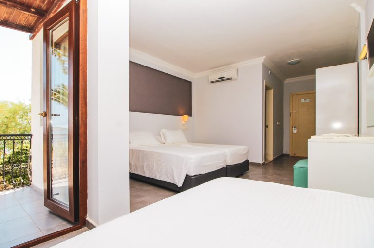 Club Müskebi Hotel Bodrum - Standart Kısmi Deniz Manzaralı Oda1