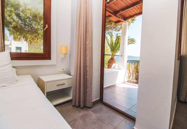 Club Müskebi Hotel Bodrum - Standart Kısmi Deniz Manzaralı Oda